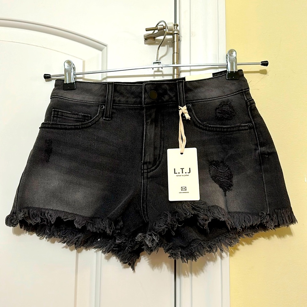 L.T.J Frayed Hem Denim Shorts Washed Black XS